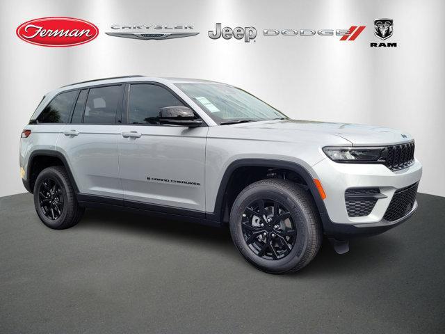 new 2025 Jeep Grand Cherokee car, priced at $35,670