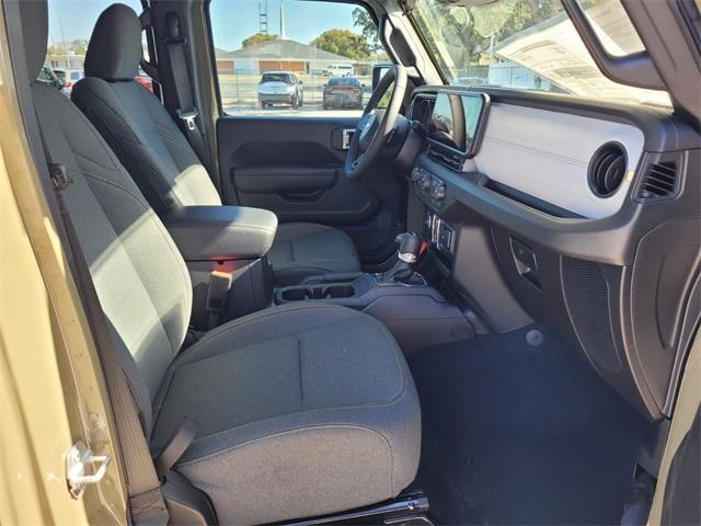 new 2026 Jeep Wrangler car, priced at $41,354