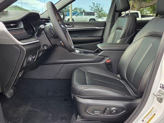 new 2026 Jeep Grand Cherokee car, priced at $45,230