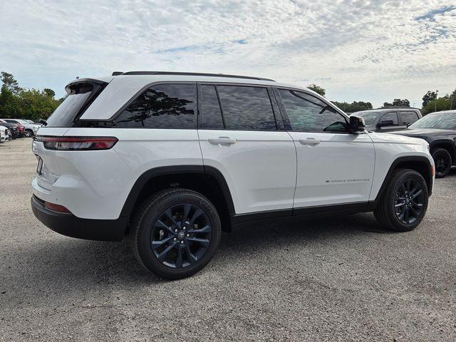 new 2026 Jeep Grand Cherokee car, priced at $45,230