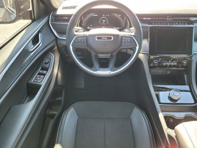 new 2025 Jeep Grand Cherokee car, priced at $35,350