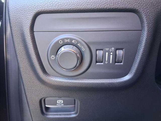 new 2025 Jeep Grand Cherokee car, priced at $34,941