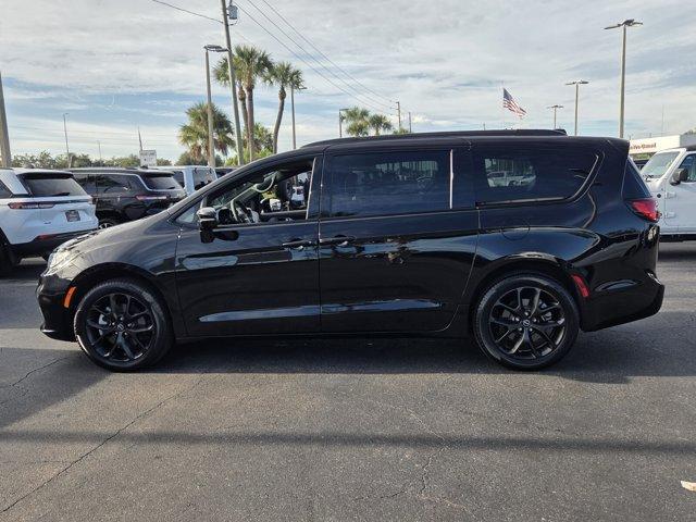 used 2025 Chrysler Pacifica car, priced at $44,176