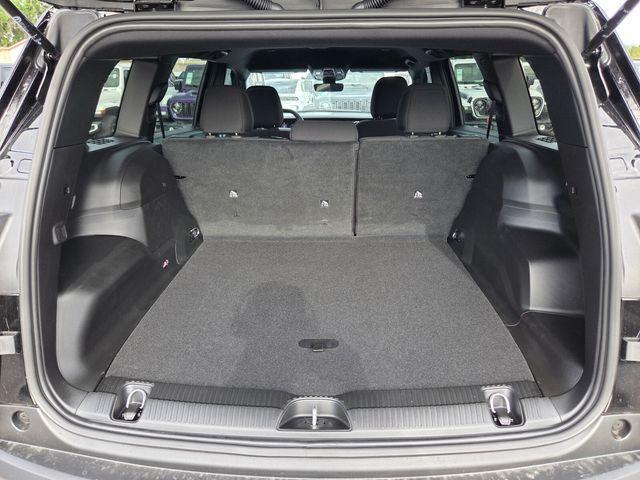 new 2026 Jeep Cherokee car, priced at $35,604
