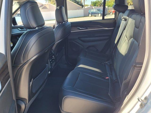 new 2025 Jeep Grand Cherokee car, priced at $42,499