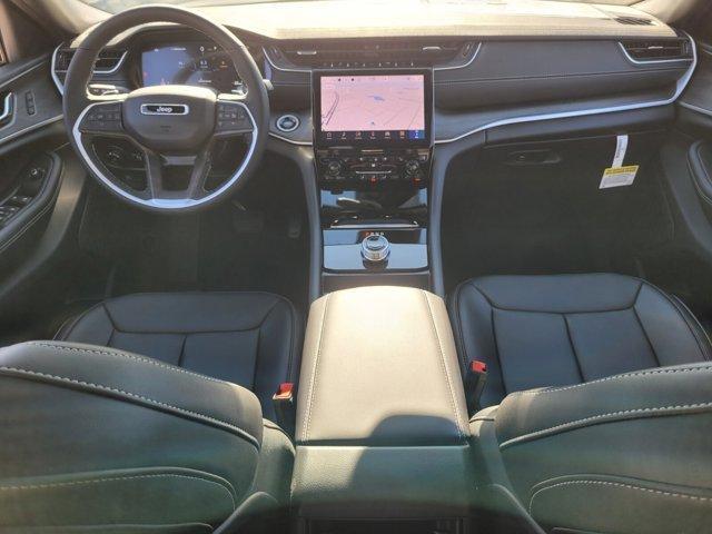 new 2025 Jeep Grand Cherokee car, priced at $42,499