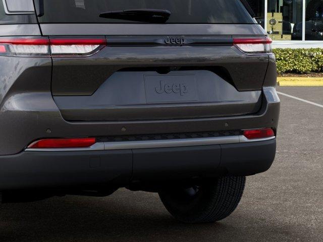 new 2026 Jeep Grand Cherokee car, priced at $39,843