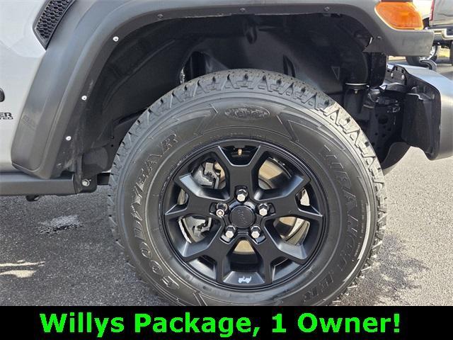 used 2021 Jeep Wrangler Unlimited car, priced at $27,686