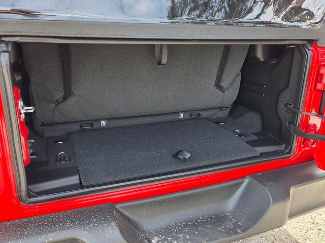 new 2026 Jeep Wrangler car, priced at $35,726