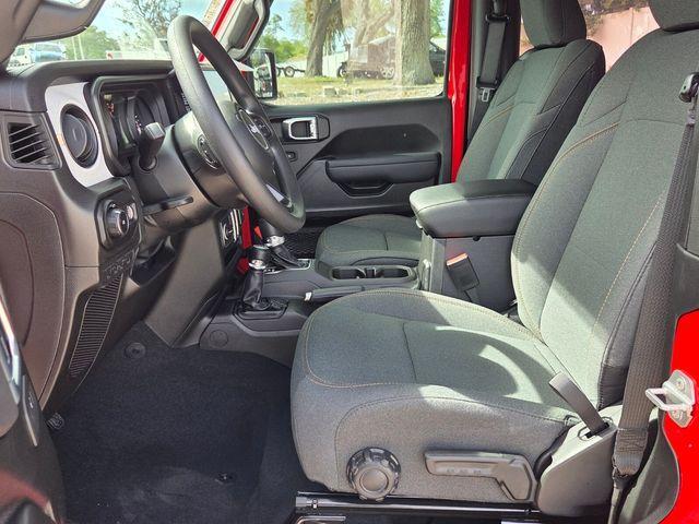 new 2026 Jeep Wrangler car, priced at $35,726