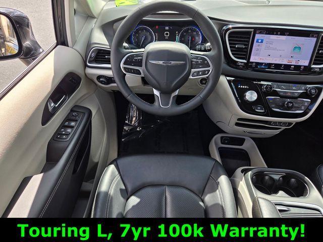 used 2024 Chrysler Pacifica car, priced at $25,888