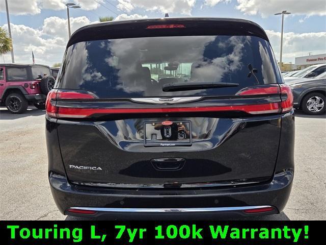 used 2024 Chrysler Pacifica car, priced at $26,995