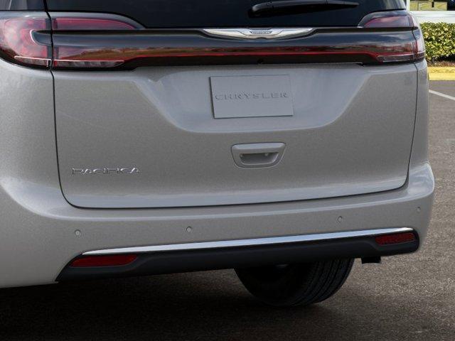 new 2026 Chrysler Pacifica car, priced at $38,711