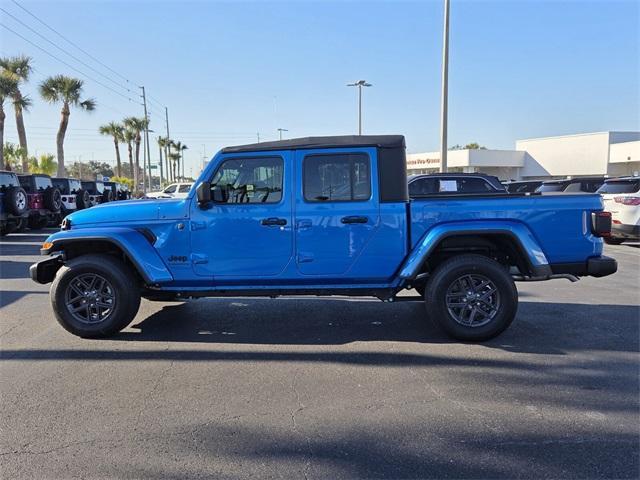 new 2025 Jeep Gladiator car, priced at $37,450