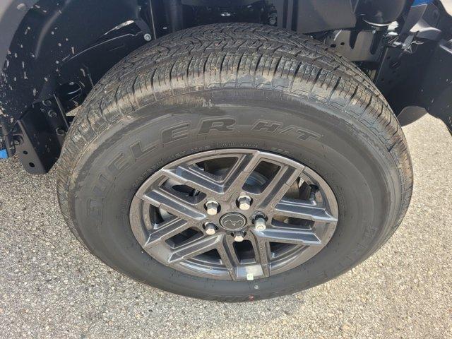 new 2025 Jeep Gladiator car, priced at $40,637