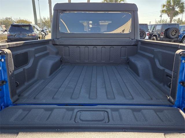 new 2025 Jeep Gladiator car, priced at $37,450