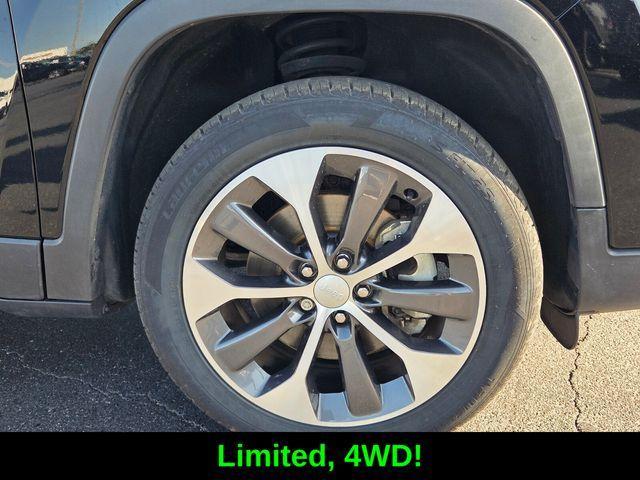 used 2022 Jeep Cherokee car, priced at $21,999