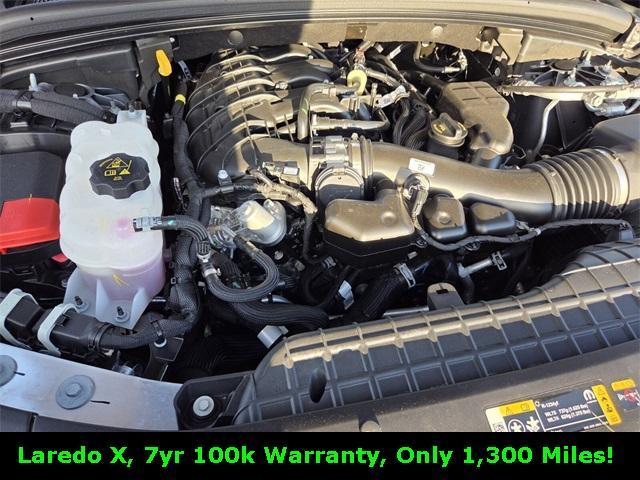 used 2025 Jeep Grand Cherokee car, priced at $33,995