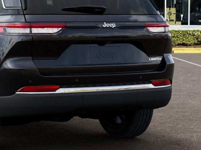 new 2026 Jeep Grand Cherokee car, priced at $45,380