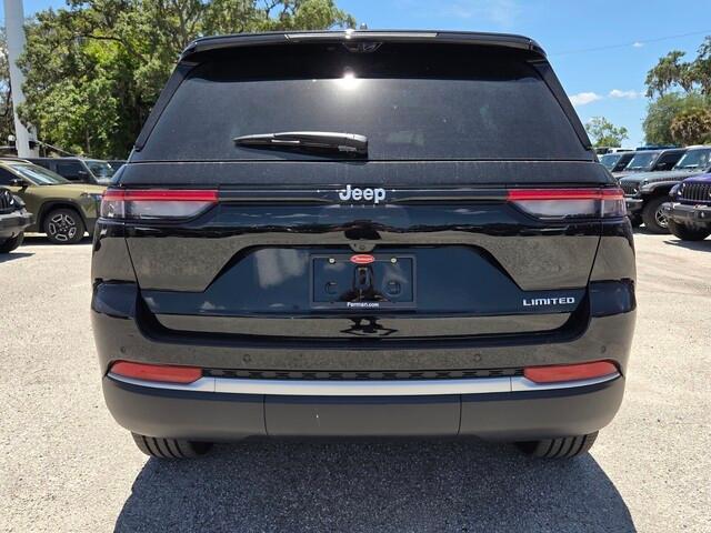 new 2026 Jeep Grand Cherokee car, priced at $44,228