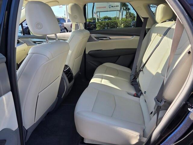 used 2021 Cadillac XT5 car, priced at $27,550