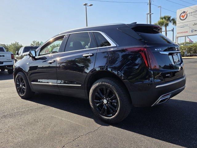 used 2021 Cadillac XT5 car, priced at $26,999