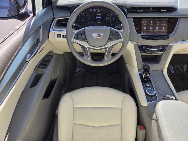 used 2021 Cadillac XT5 car, priced at $26,999