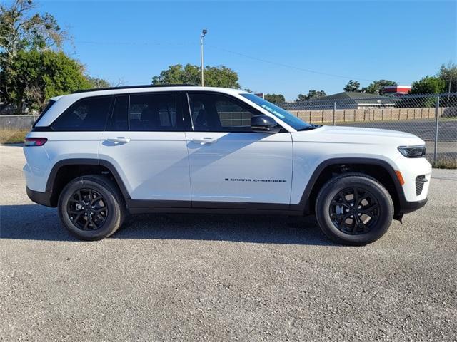 new 2025 Jeep Grand Cherokee car, priced at $34,853
