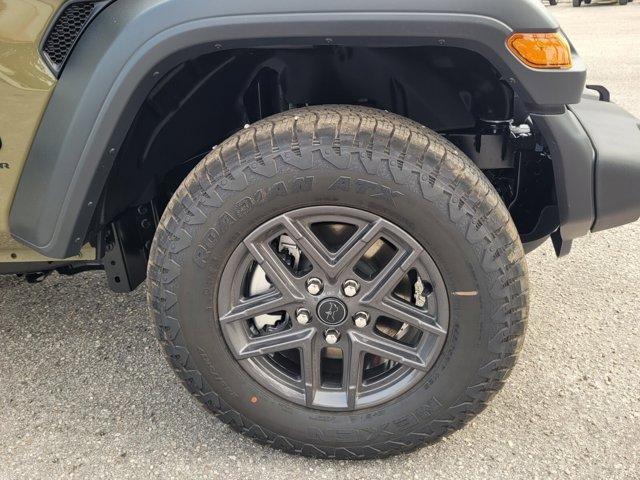 new 2026 Jeep Wrangler car, priced at $39,726