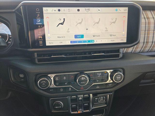 new 2026 Jeep Gladiator car, priced at $46,756