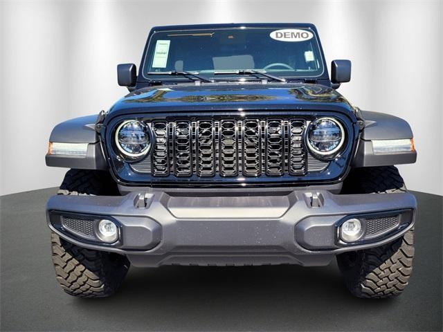 new 2025 Jeep Wrangler car, priced at $41,842