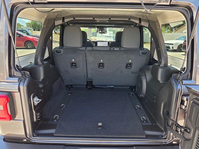 new 2026 Jeep Wrangler car, priced at $46,738