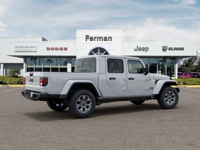 new 2026 Jeep Gladiator car, priced at $45,173