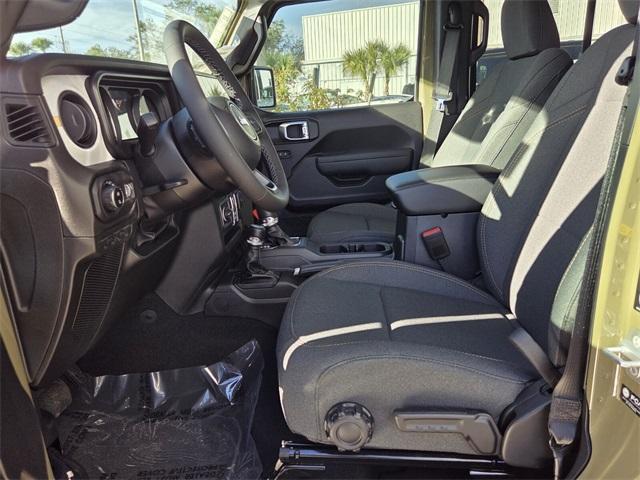 new 2026 Jeep Gladiator car, priced at $44,555