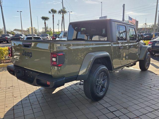 new 2026 Jeep Gladiator car, priced at $38,458