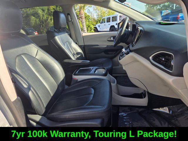used 2024 Chrysler Pacifica car, priced at $26,888