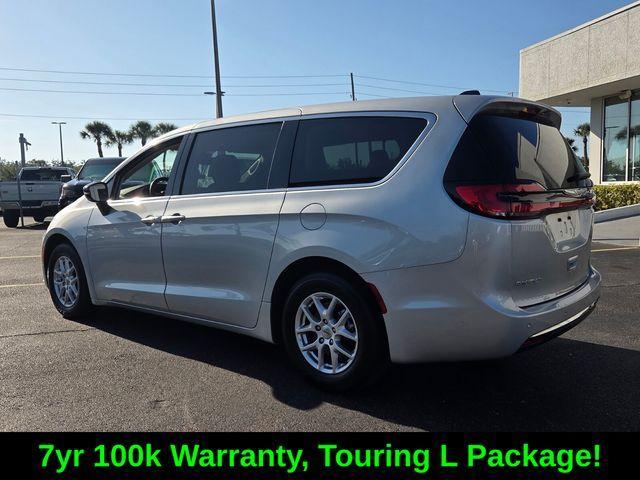 used 2024 Chrysler Pacifica car, priced at $26,888