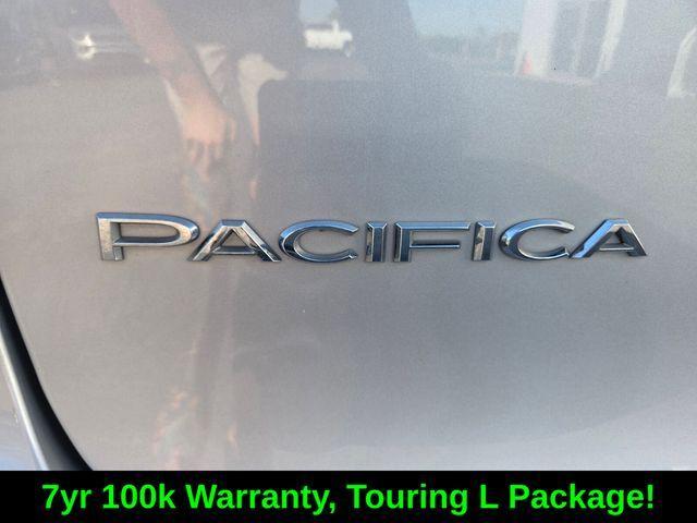 used 2024 Chrysler Pacifica car, priced at $26,888