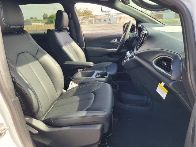 new 2026 Chrysler Pacifica car, priced at $40,358