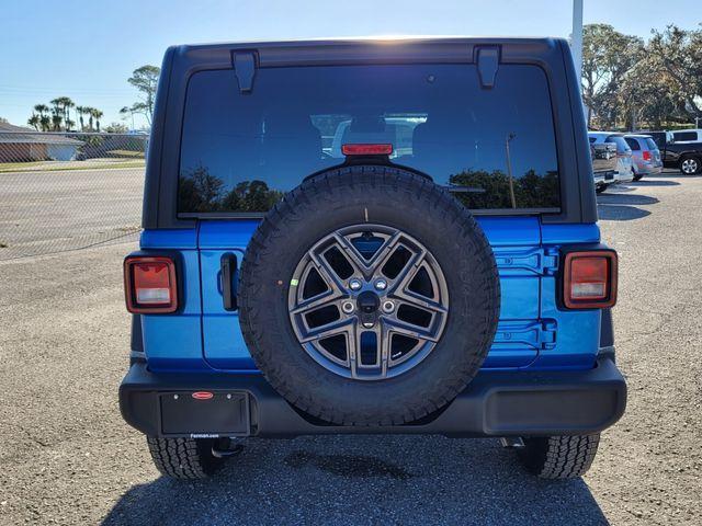 new 2026 Jeep Wrangler car, priced at $41,552