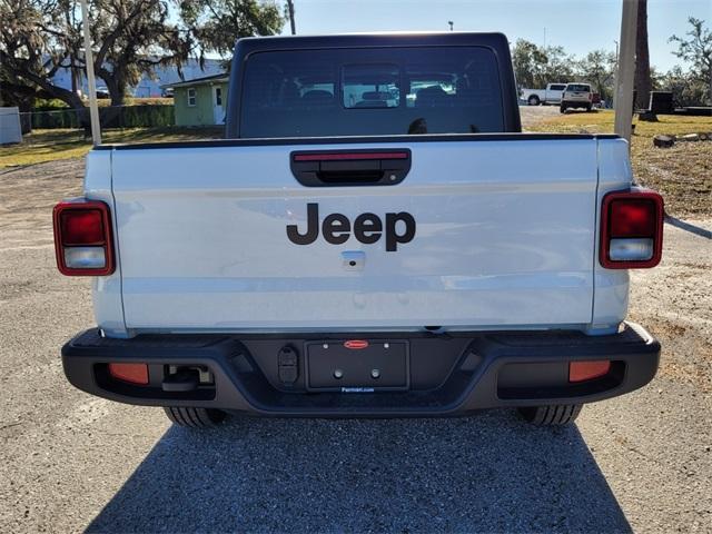 new 2026 Jeep Gladiator car, priced at $38,350