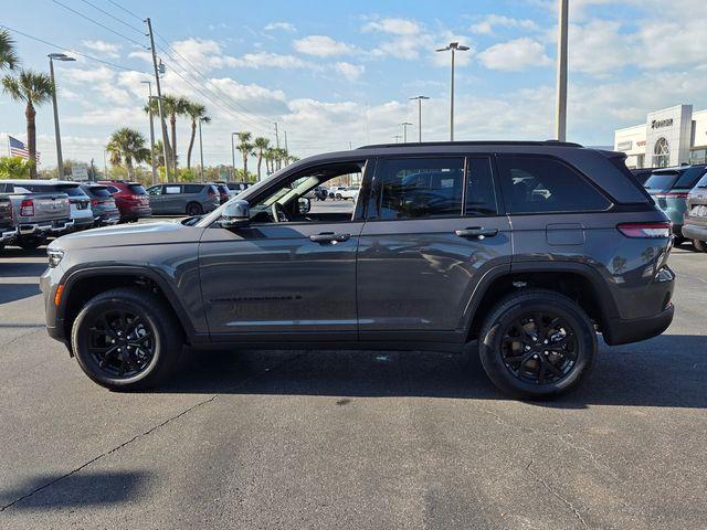 new 2025 Jeep Grand Cherokee car, priced at $34,941