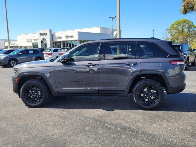 new 2025 Jeep Grand Cherokee car, priced at $34,497