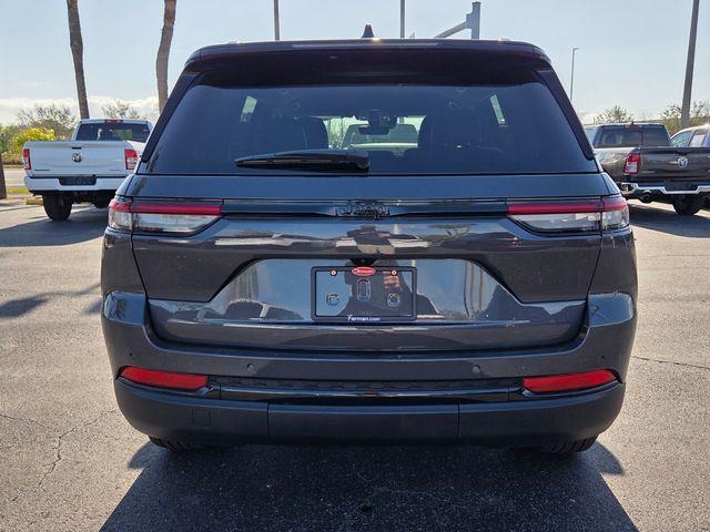 new 2025 Jeep Grand Cherokee car, priced at $34,941