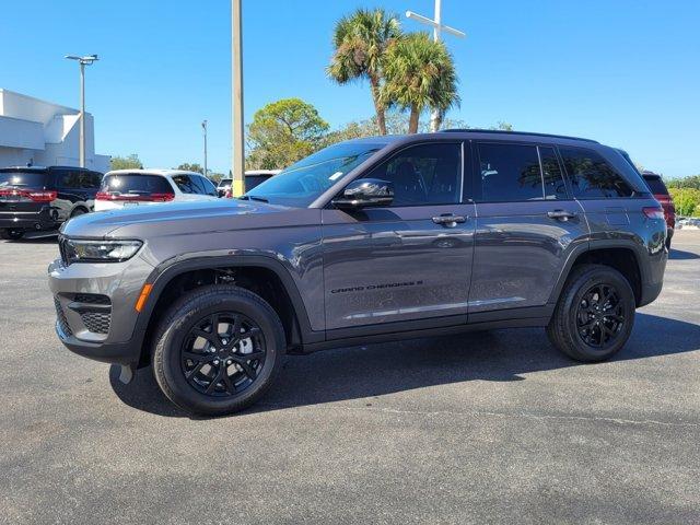 new 2025 Jeep Grand Cherokee car, priced at $34,497