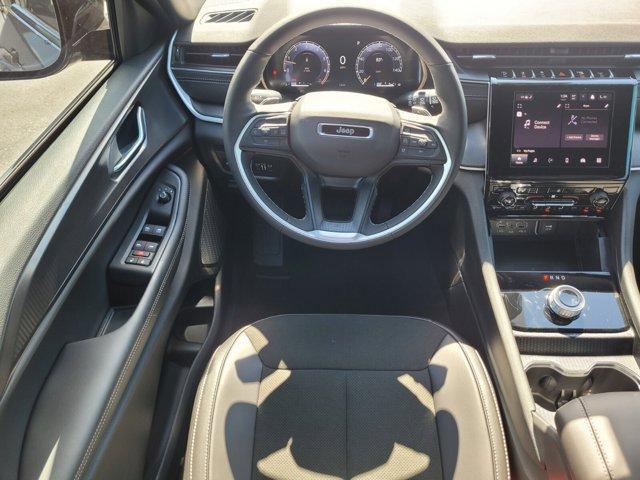 new 2025 Jeep Grand Cherokee car, priced at $34,497