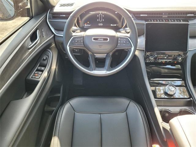 new 2025 Jeep Grand Cherokee L car, priced at $38,661