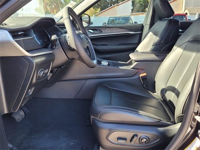 new 2025 Jeep Grand Cherokee L car, priced at $38,661