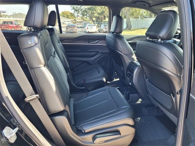 new 2025 Jeep Grand Cherokee L car, priced at $38,661