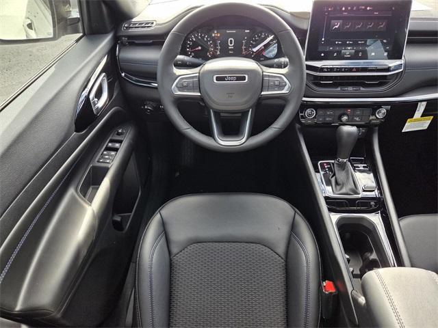 new 2026 Jeep Compass car, priced at $26,440